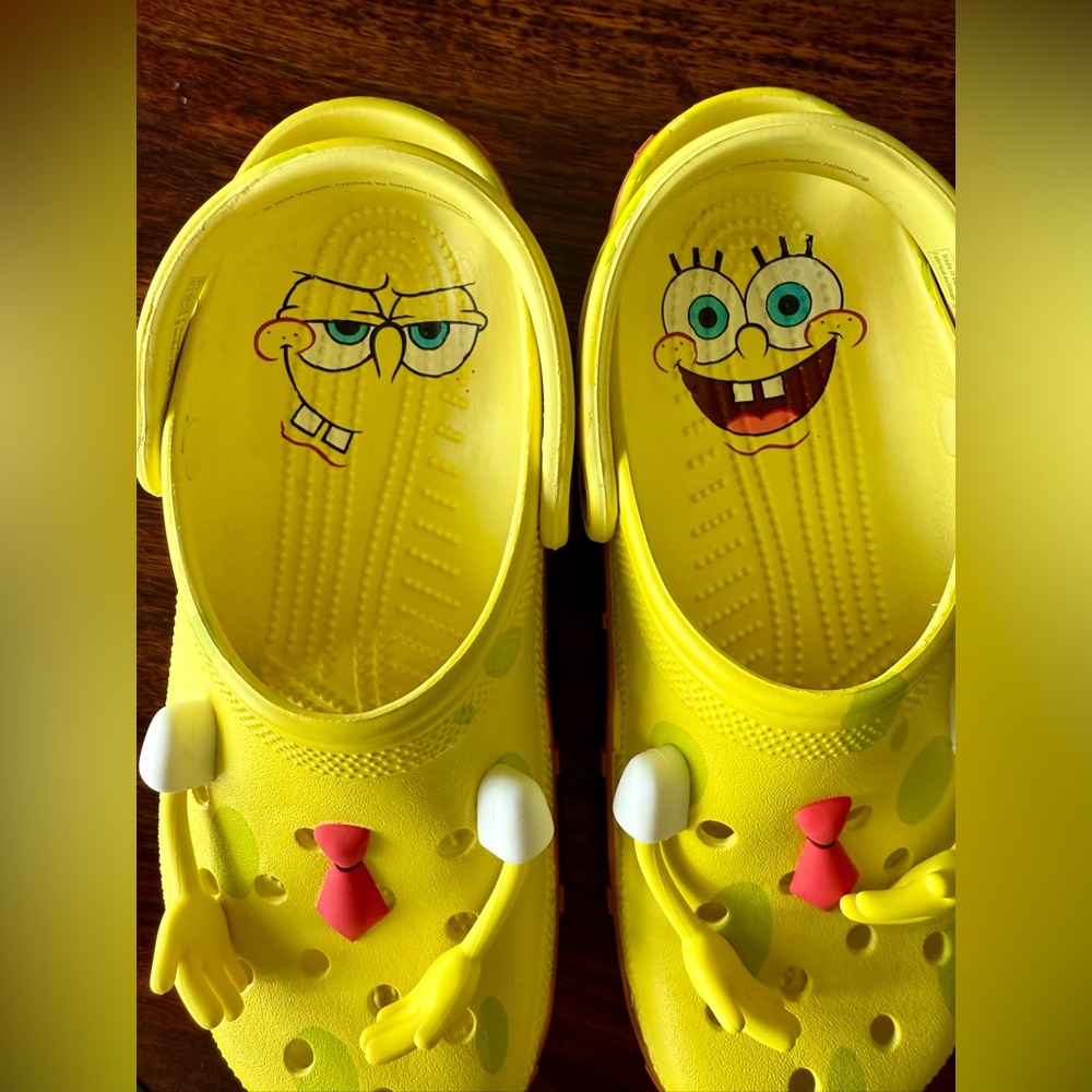 SpongeBob Crocs Slip-On Clog Size 8/10 - Picture 4 of 7